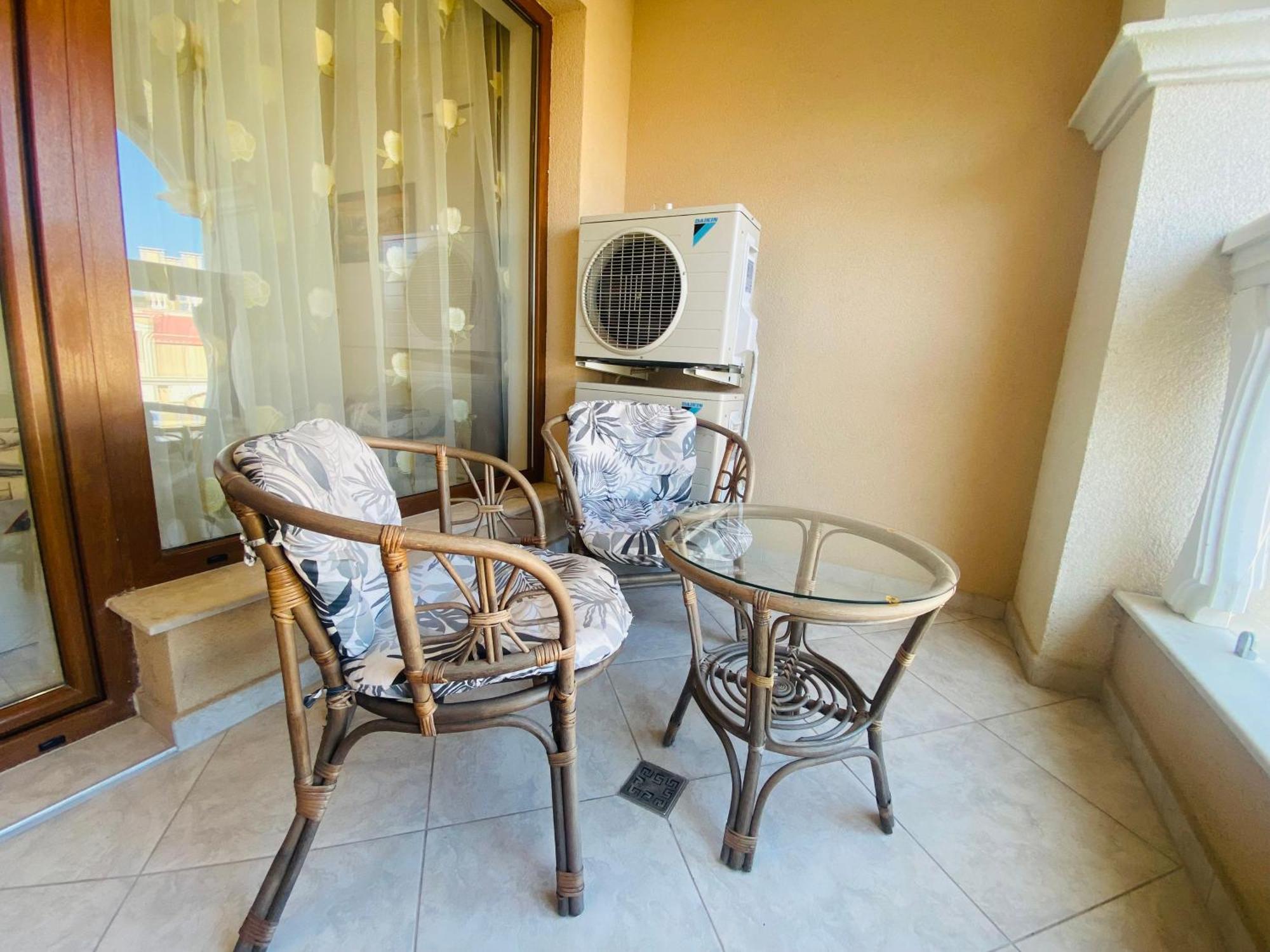 1Bd Ap In La Mer Complex Private Beach And Pool ゴールデンサンド エクステリア 写真