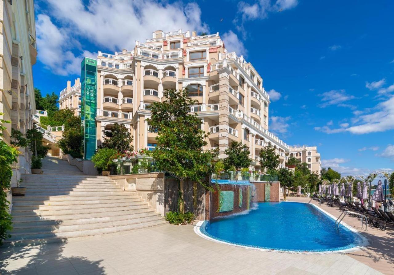 1Bd Ap In La Mer Complex Private Beach And Pool ゴールデンサンド エクステリア 写真