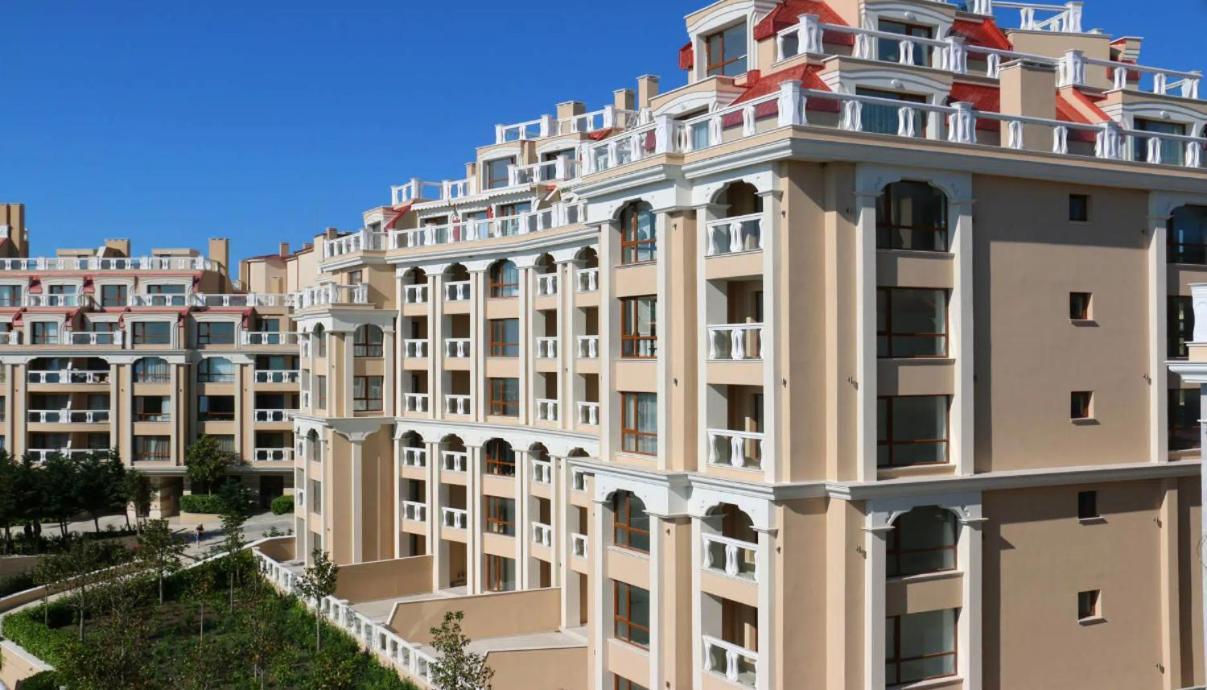 1Bd Ap In La Mer Complex Private Beach And Pool ゴールデンサンド エクステリア 写真